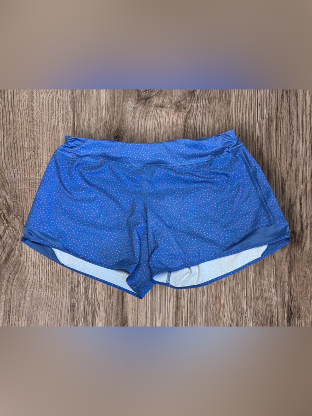 EUC  Rabbit Running "Relax 4"" Performance Shorts SZ M blue & pink